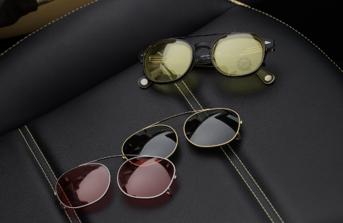 MOSCOT-LEMTOSH-smart-clip-solar-pack-cliptosh