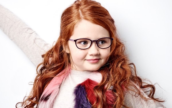 lindberg-girl-nina-rim-acetanium-titanio