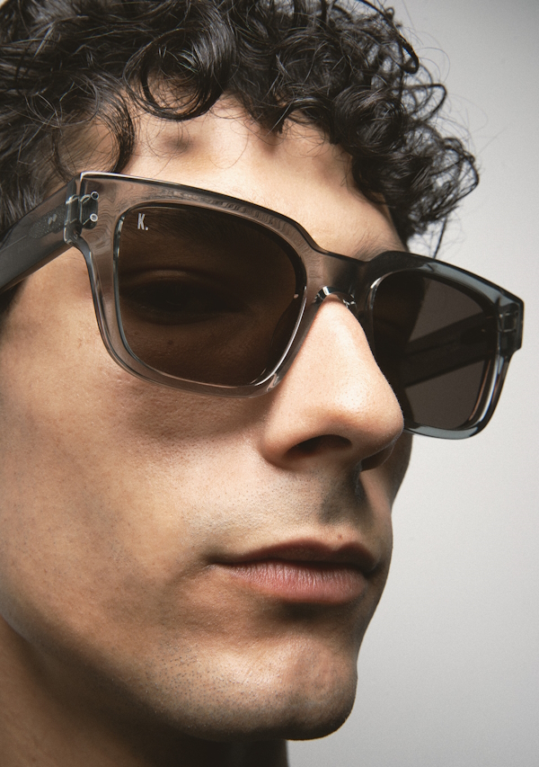 Kaleos-GROVES-A005604-man2