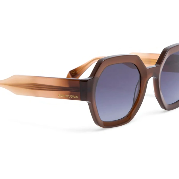 GigiStudios-Grace-6976-9-brown-detalle