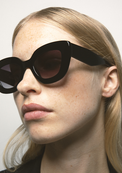 Kaleos-Barbara-001-woman-1